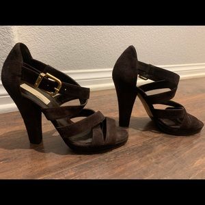 New but no tags never worn I just like to buy